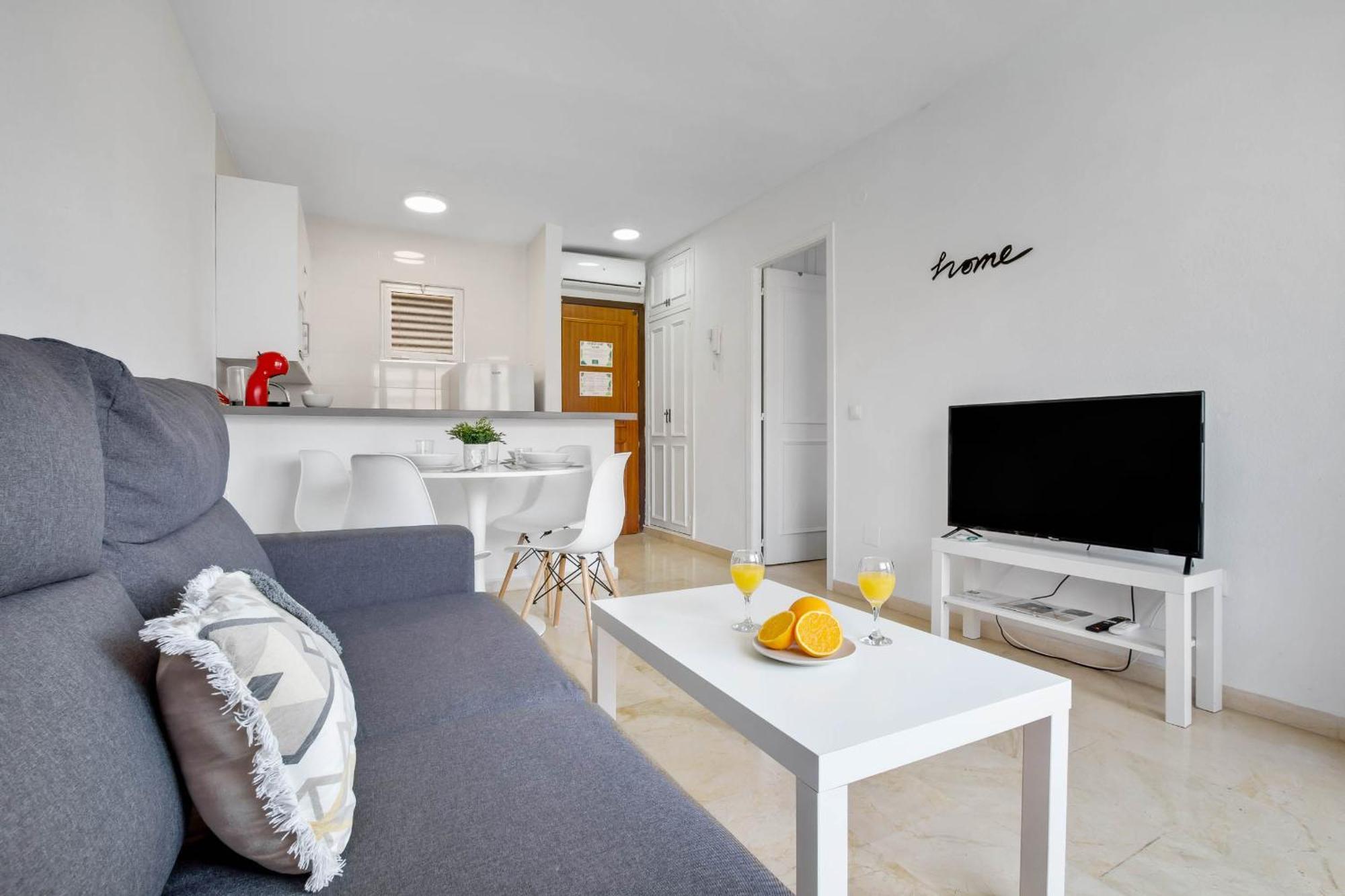 Appartamento Vistamarina B 210 By Ivi Real Estate Torremolinos Esterno foto